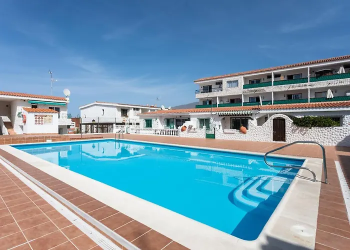 HomeLike Stunning Sea Views Adeje, Wifi & Pool