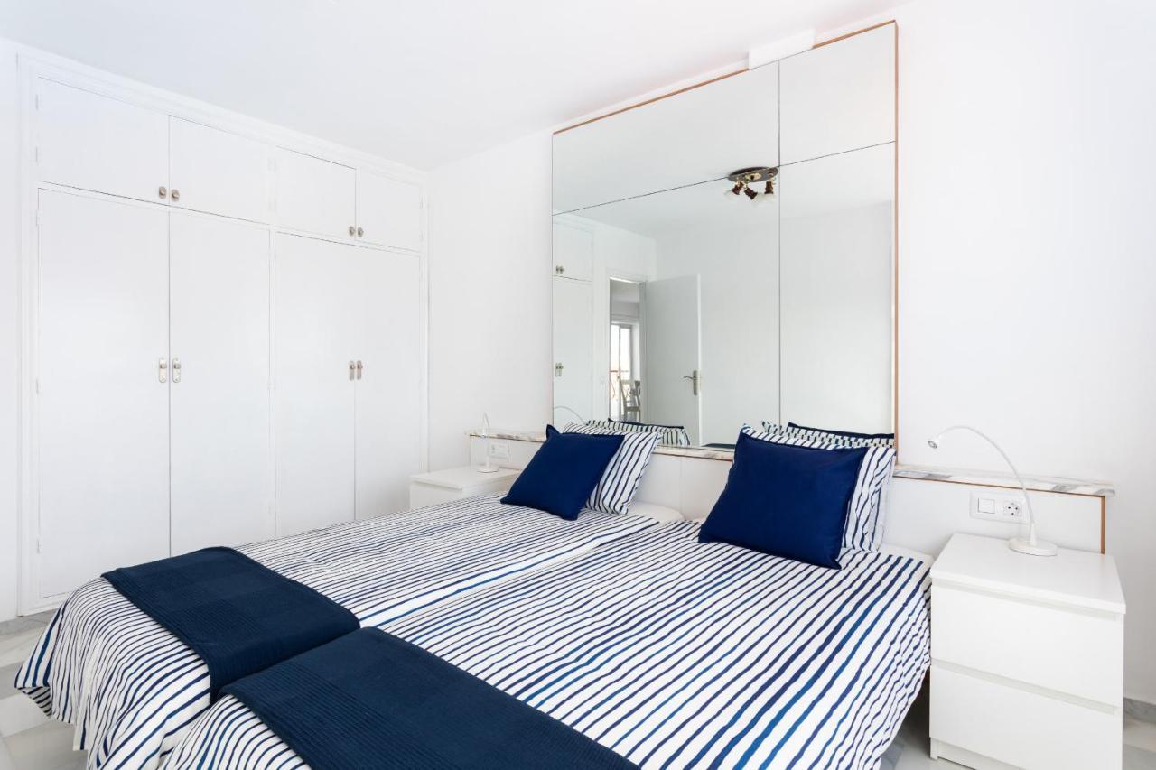 Homelike Stunning Sea Views Adeje, Wifi & Pool Ferienhaus