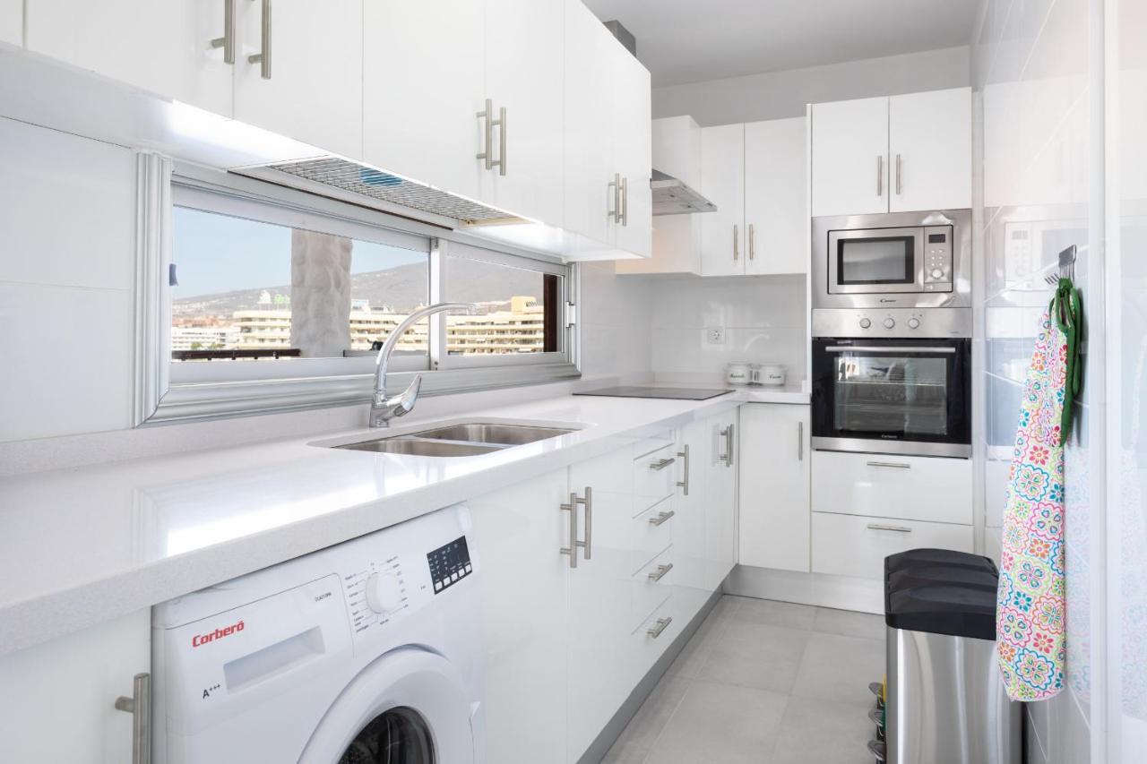Homelike Stunning Sea Views Adeje, Wifi & Pool *
